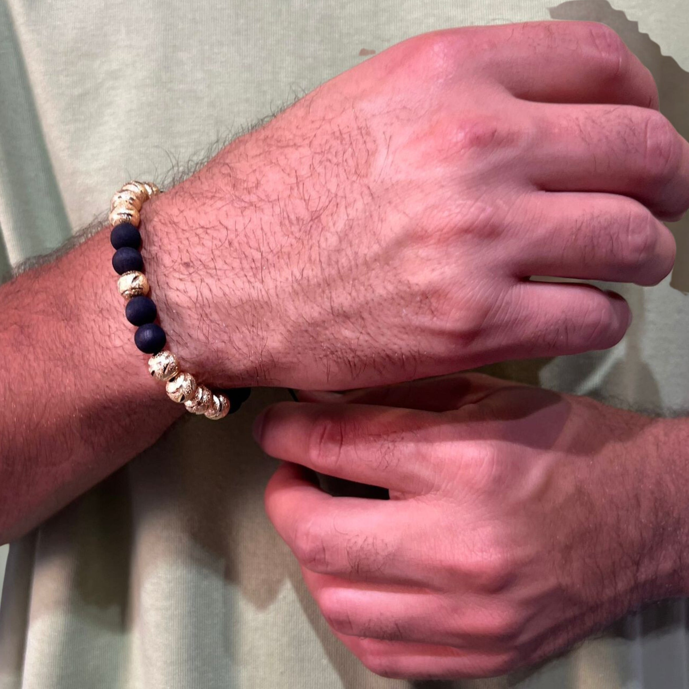 Pulsera con 6 balines neoprenos #8 y 9 balines diamantados #8