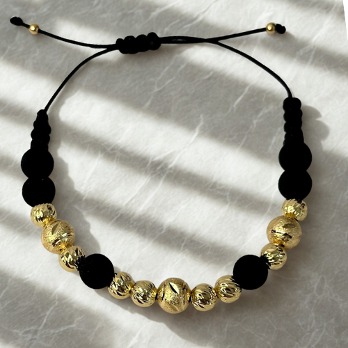 Pulsera con 8 balines italianos #6 y 3 balines centrales diamantados #8